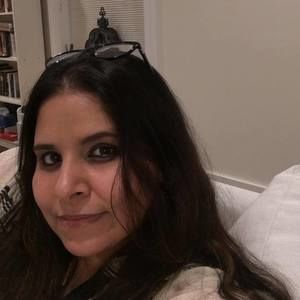 Meet your Posher, Shruti